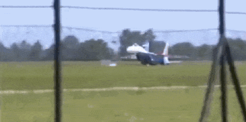 this su 27 pilot laughs at your puny need for landing gear medium