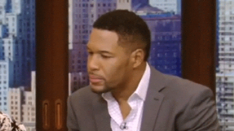 kelly ripa brought up michael strahan s divorce on live tv and now i medium