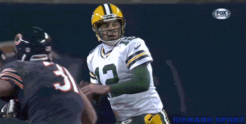 gif aaron rodgers throws game winning td on 4th down against the bears medium