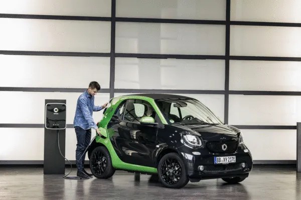 2017 smart fortwo electric drive car review top speed medium