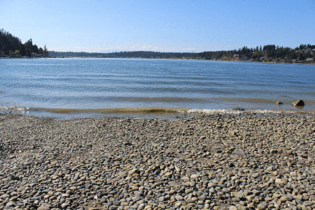 file waves at the fox island boat launch shaws cove in background animated gif wikimedia commons lanching fails medium