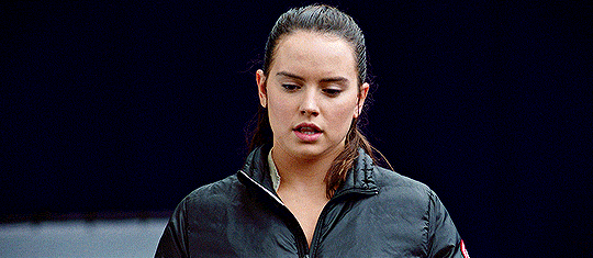 a better quality gif of daisy ridley yawning celebritytongues medium