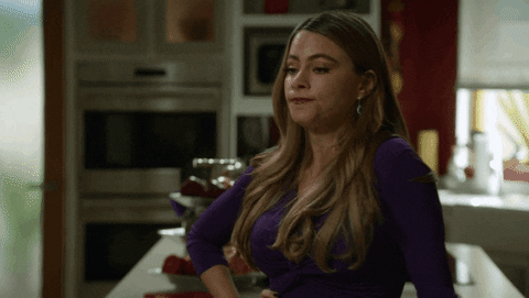 confused modern family gif find share on giphy medium
