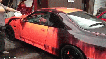 graffiti uses heat sensitive paint that makes his car change color medium