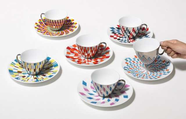 mirror coffee cups by d bros reflect patterns on saucers colossal medium