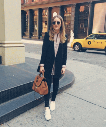 instagram ootd fashion blogger poses medium