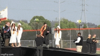 people are sharing their graduation fails and they re hilariously medium