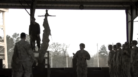 these 10 photos and gifs show how paratroopers are made we are the medium