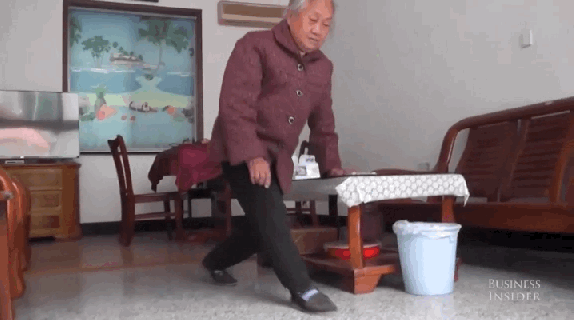 this 85 year old woman s workout routine is bananas small