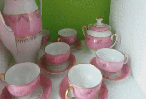 https://cdn.lowgif.com/small/2a6bf85ad90c3979-tea-set-tea-cups-gif-teaset-teacups-discover-share-gifs.gif
