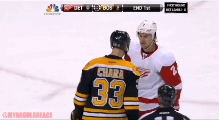 bruins zdeno chara laughs at brendan smith s attempt to fight him small
