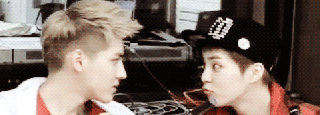 gif kris and xiumin are too adorable for their own good exo gif small