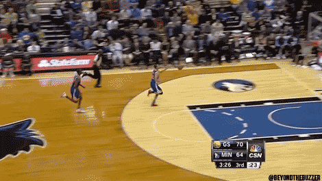 https://cdn.lowgif.com/small/5ffc49d4b046555d-the-other-paper-stephen-curry-left-game-with-sprained-ankle-but.gif