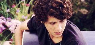 https://cdn.lowgif.com/small/687fcfabcb27df93-2008-pictures-and-gifs-of-nick-jonas-through-the-years.gif