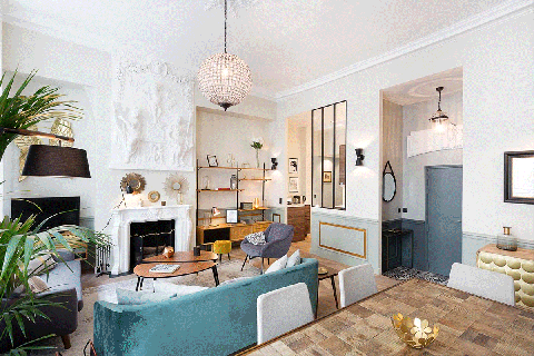 the 7 best airbnbs in paris 2021 for a stylish spacious french quarter sign small