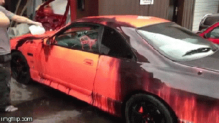 graffiti uses heat sensitive paint that makes his car change color small