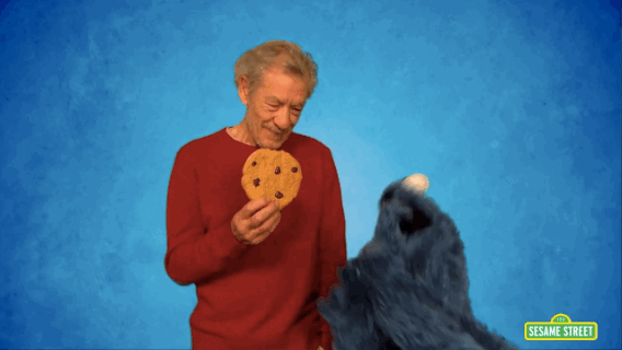 weird news sir ian mckellen teaches cookie monster how to limit his small