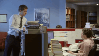 https://cdn.lowgif.com/small/a40346df8acb1428-the-10-types-of-people-in-every-office-showpo-edit-us.gif