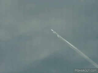 https://cdn.lowgif.com/small/a9b04af84b5cecd9-mir-space-station-re-entry-and-burnup-over-the-pacific-ocean-on-make.gif