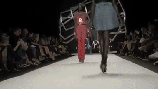 models falling on the runway 19 of the best gifs buzzfeed small