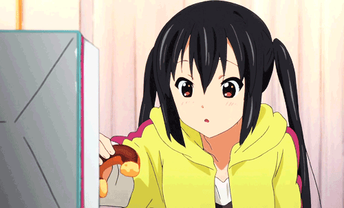 https://cdn.lowgif.com/small/b5d5f800a51eb46e-gifs-k-on-cr-atures-imaginaires.gif