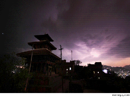 thunderstorm in nepal meme guy small