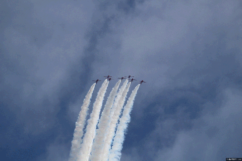 eastbourne air show red arrows on make a gif small